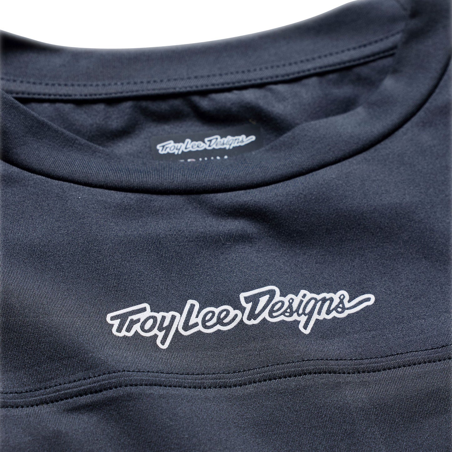 Ruckus Ride 3/4 Tee Mono Carbon