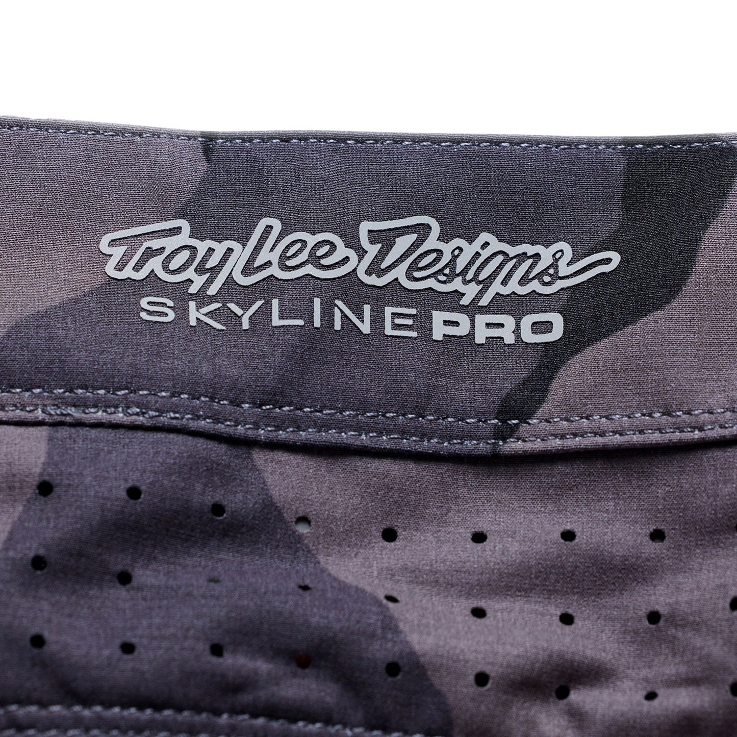 Skyline Pro Short Shell Flow Camo Carbon