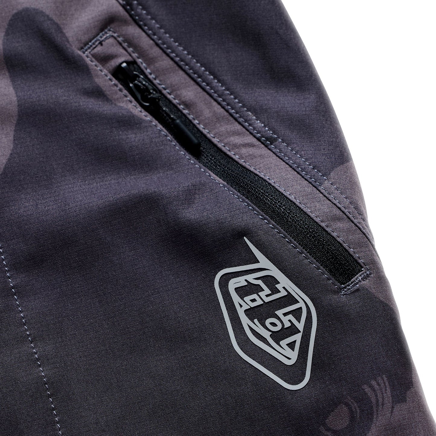 Skyline Pro Short Shell Flow Camo Carbon