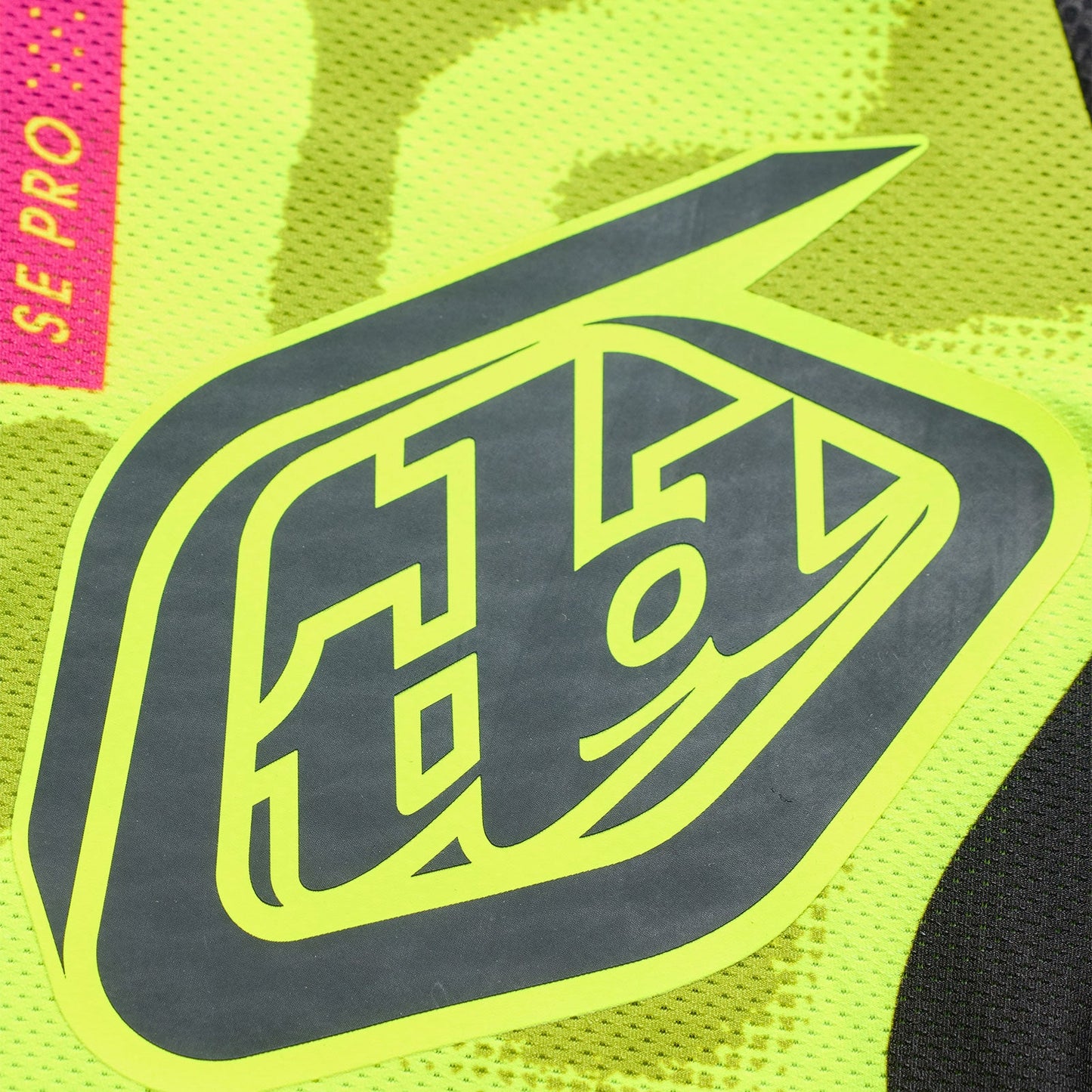 SE Pro LS Jersey Myth Black / Flo Yellow