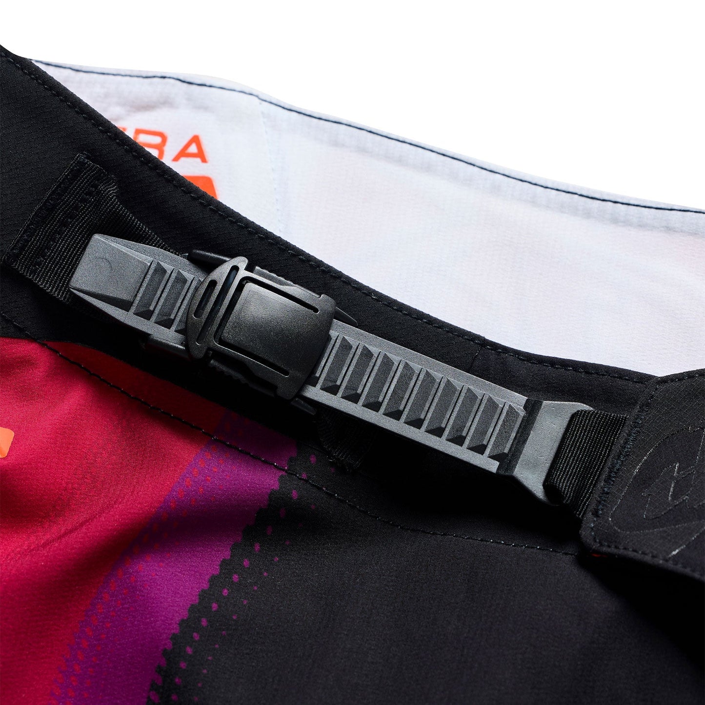 SE Ultra Pant Vision Black / Fuchsia