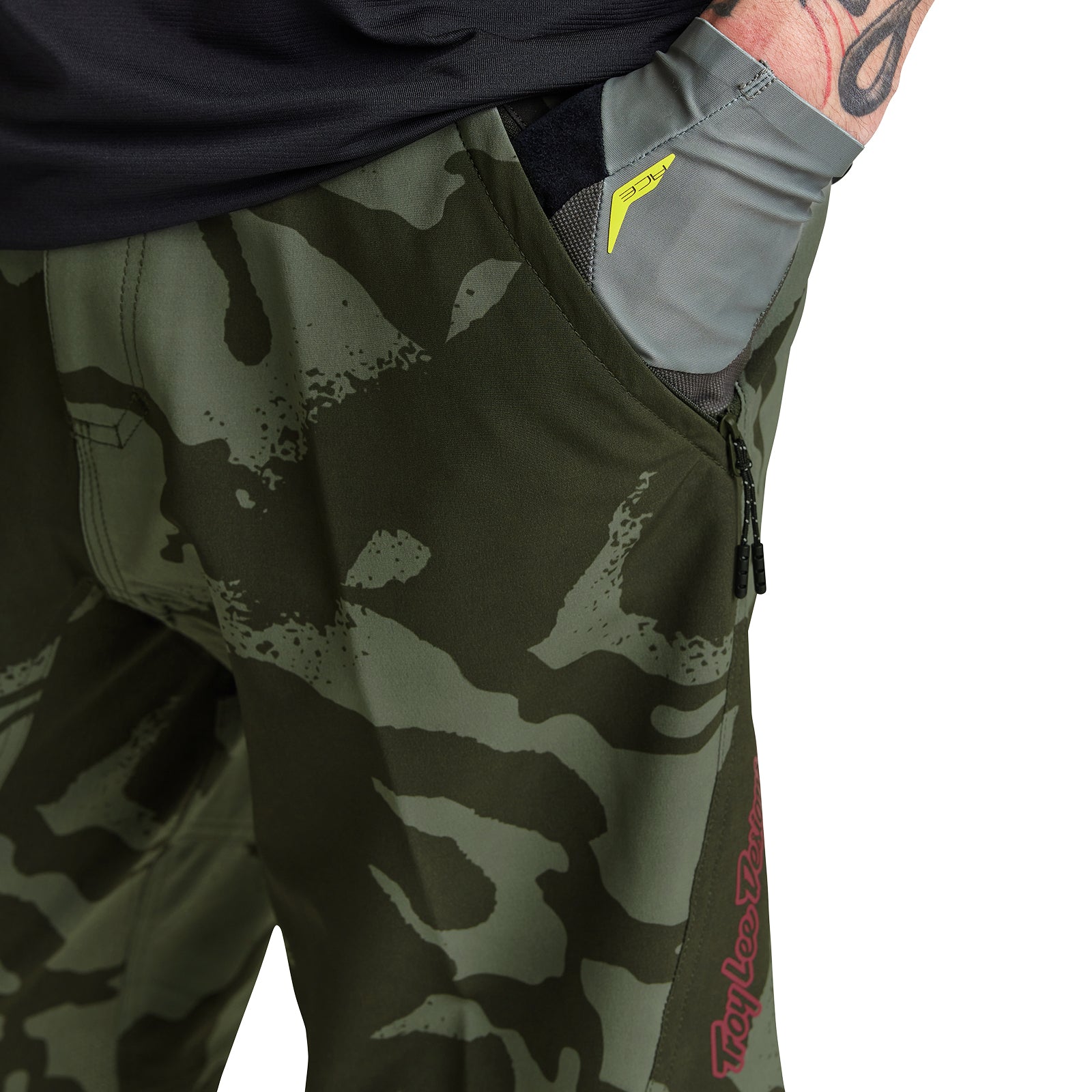 Troy Lee Skyline Short Shell Shadow Camo Olive