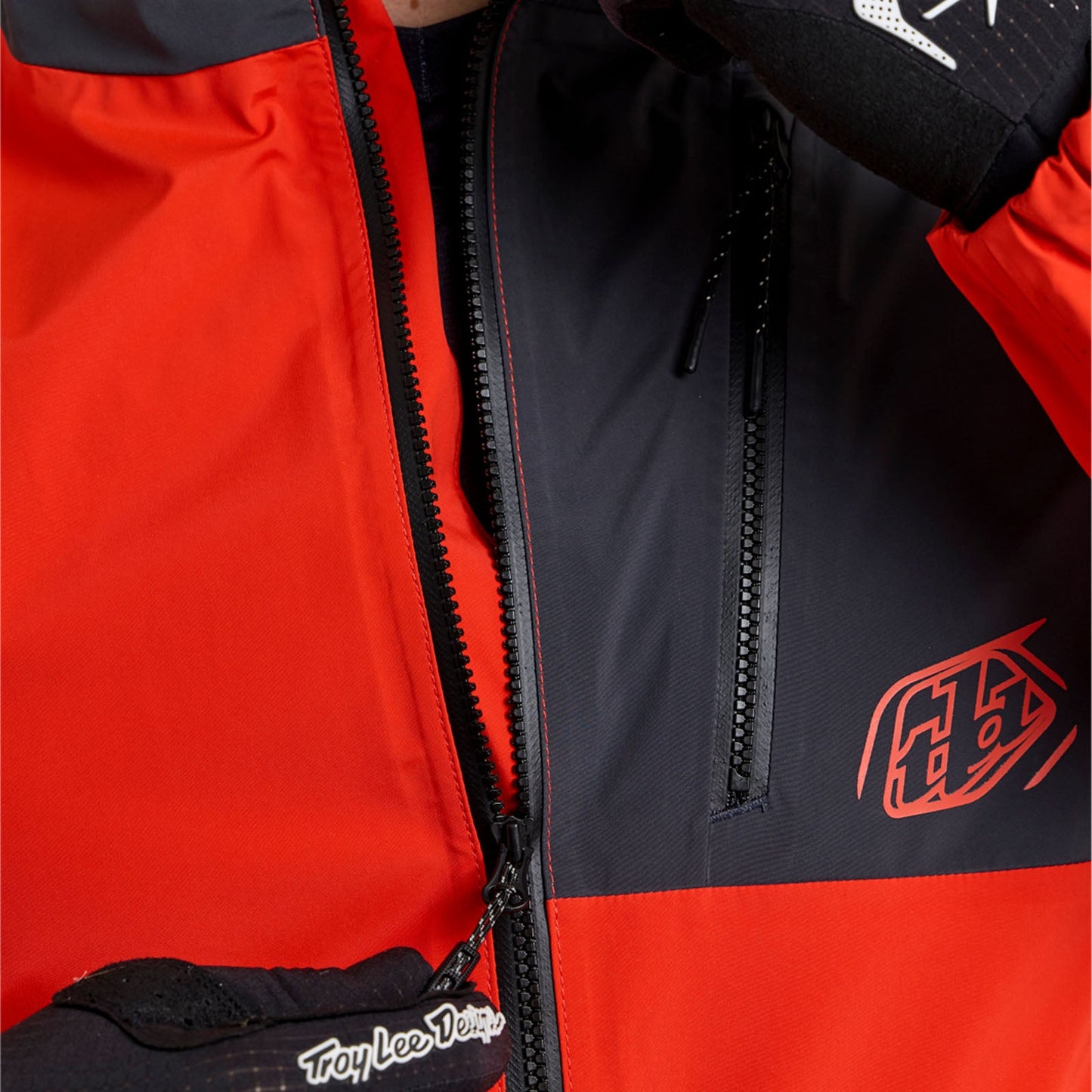TLD Resist Jacket Mono Fuego