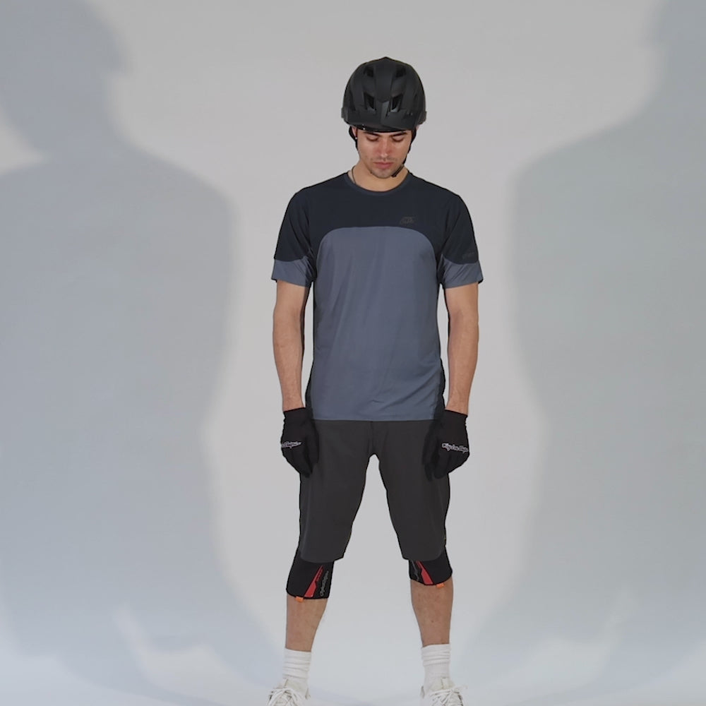 Troy Lee Skyline Short Shell Mono Charcoal